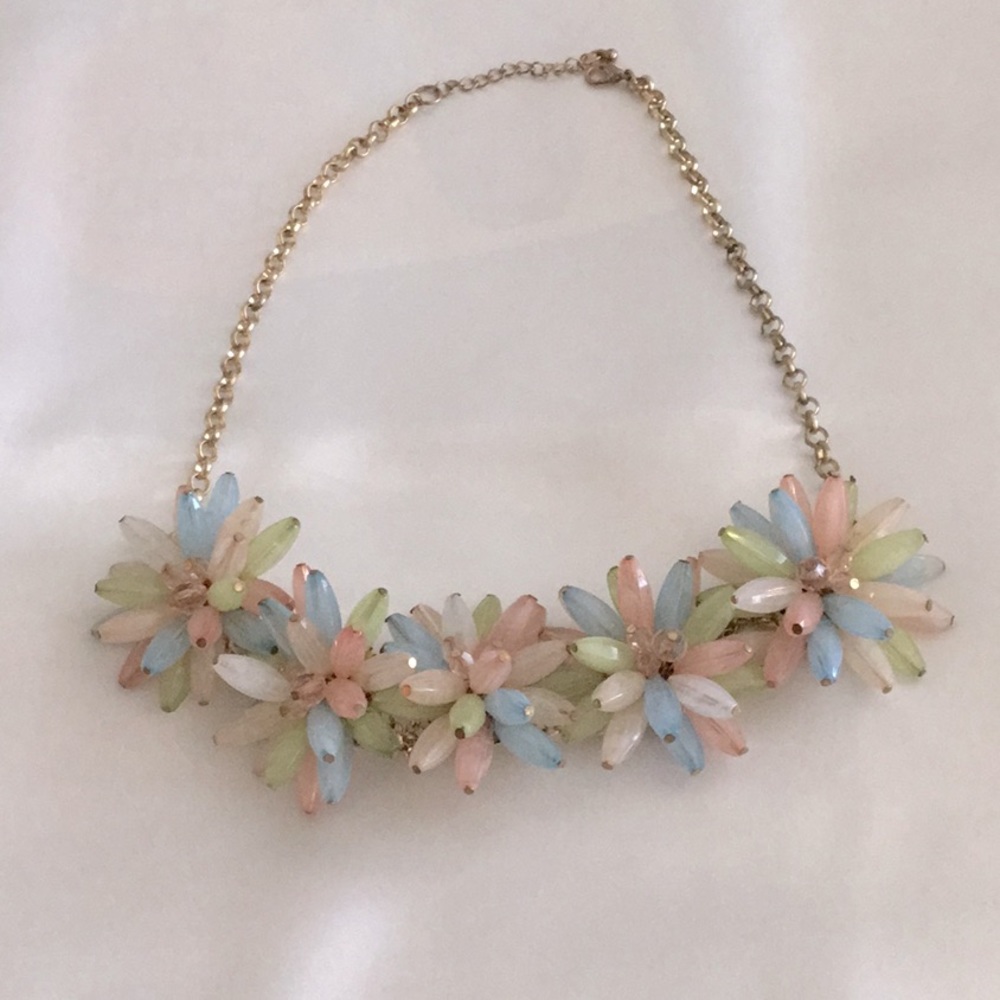 Spring flowered necklace